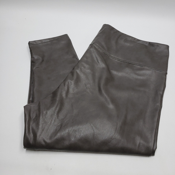 7 For All Mankind Brown Faux Leather Leggings Women's Plus Size 2X - Picture 5 of 14